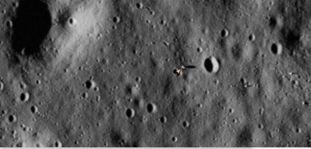 Экипаж миссии "Артемида-2" успешно приводнился в Тихом океане