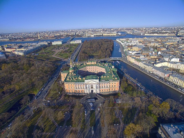 Ночные и вечерние фотографии Москвы