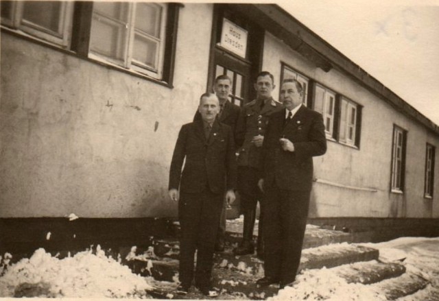 Концентрационный лагерь на территории шахты. много текста и фото 1941-1944