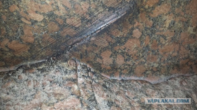 Одни уверены, что Египетские пирамиды построили инопланетяне, другие отрицают. Кто прав?