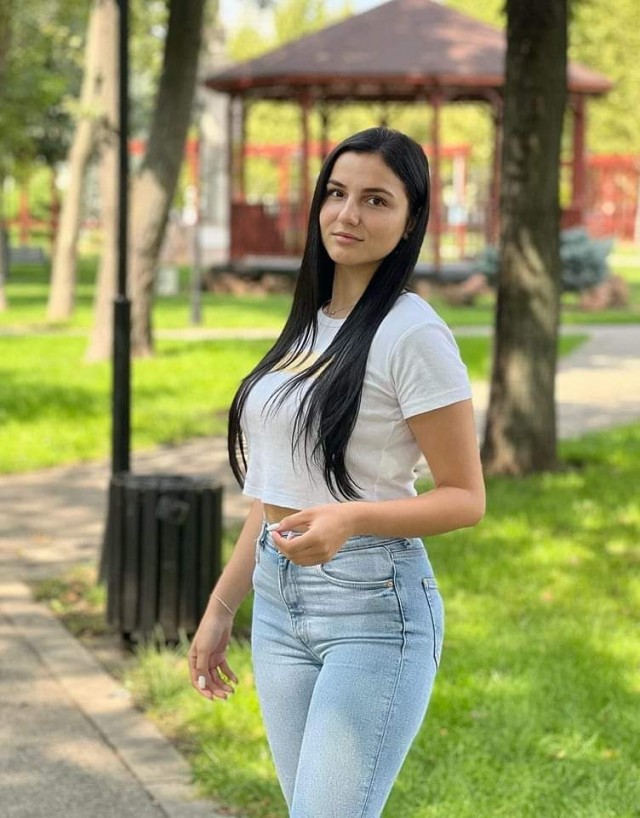 15 фото сударынь с сайта знакомств, коллеги