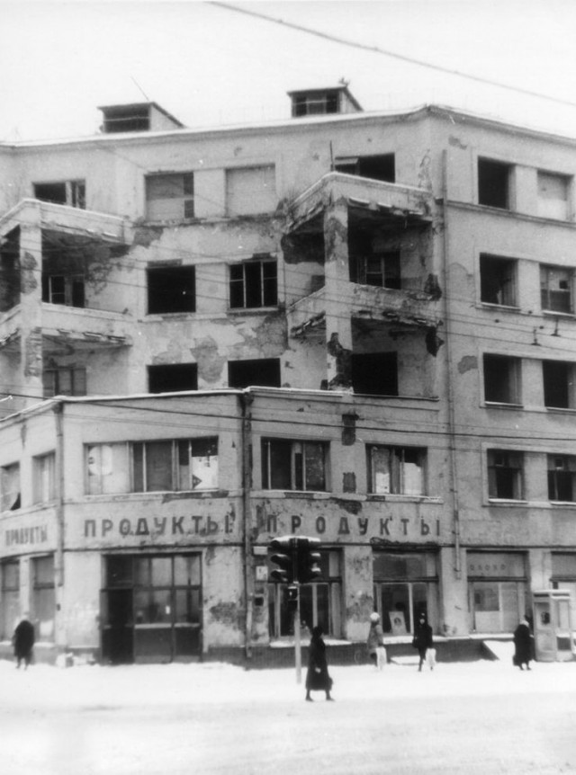Москва и москвичи. Двадцатый век. 21.04.25