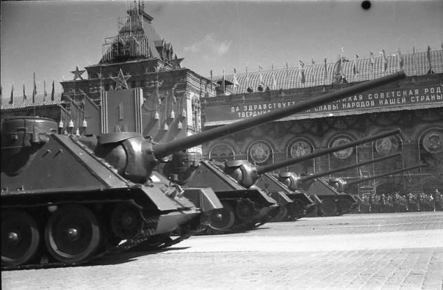 Военный парад весна 1951 года. Часть 2.