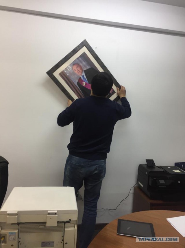 ⚡️ Президент Казахстана Нурсултан Назарбаев сложил полномочия