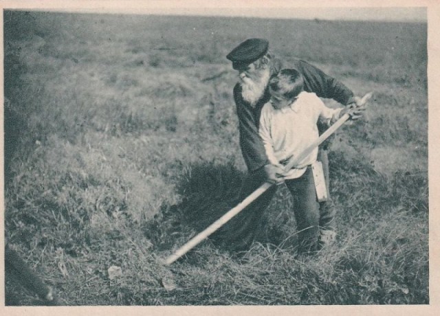 Фотографии из прошлого нашей страны - 33
