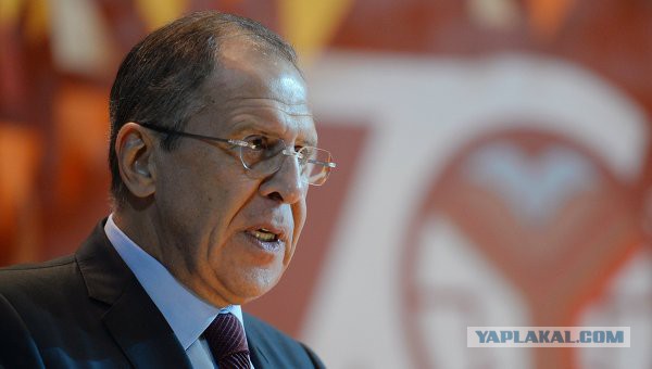 Лавров: Россия не собирается обсуждать санкции