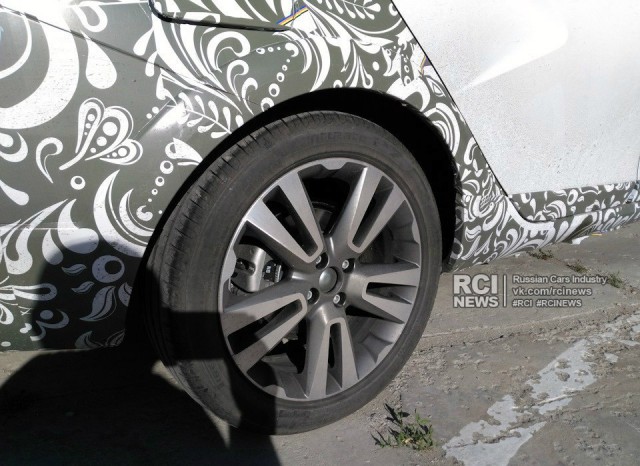 LADA Vesta SW Cross: интерьер представлен официально