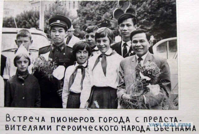 Фотохроника "загнивающего совка". Часть 2