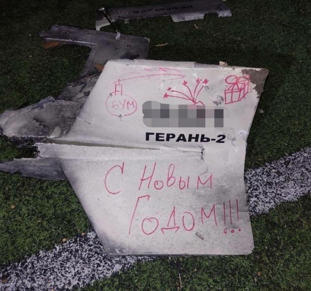 Путин выступил с новогодним обращением к россиянам на фоне военных
