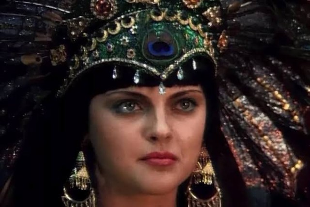 Зритель звал их чужими именами всю жизнь — 7 актрис, ставших заложницами одной роли