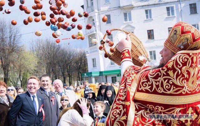 Ядерная война, ядерная война... когда умрут все на свете люди и воцарится тьма