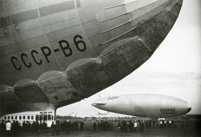 История в фотографиях