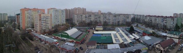А что у вас за окном?