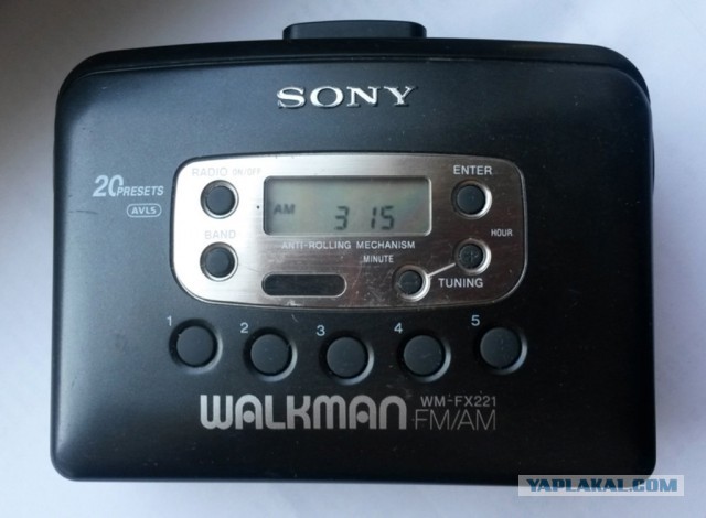 Плеер для олдскулов - Sony Walkman