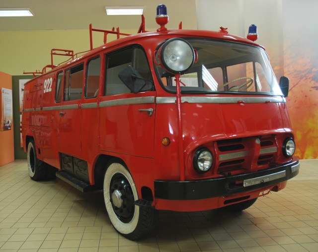 Игра на ЯПе: Угадай АВТО-5