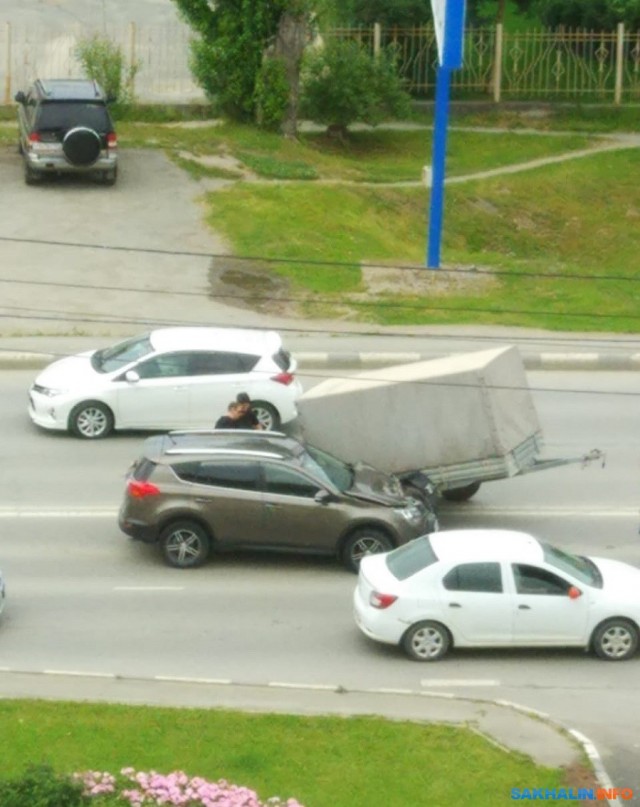 Оторвался прицеп...