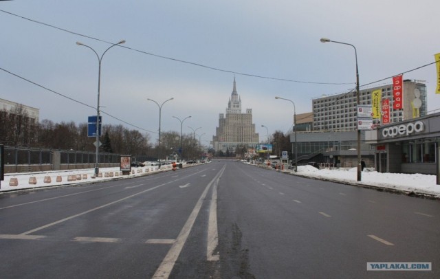 Москва. Утро. 1 января