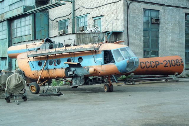 Запуск заброшенного вертолёта Ми-6