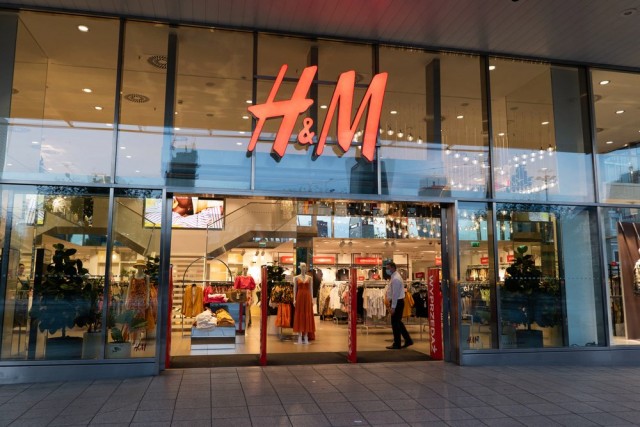 H&M не вернётся в Россию. В компании заявили, что у них нет планов возобновлять работу в РФ