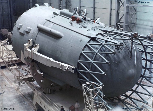 Спящий гигант. В Сети появились архивные снимки Советского Колосса - лунной ракеты Н1.