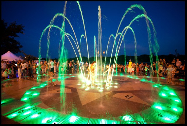 Подборка завораживающих фонтанов России