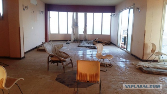 Поход на заброшенный отель Yara Beach Club в Египте