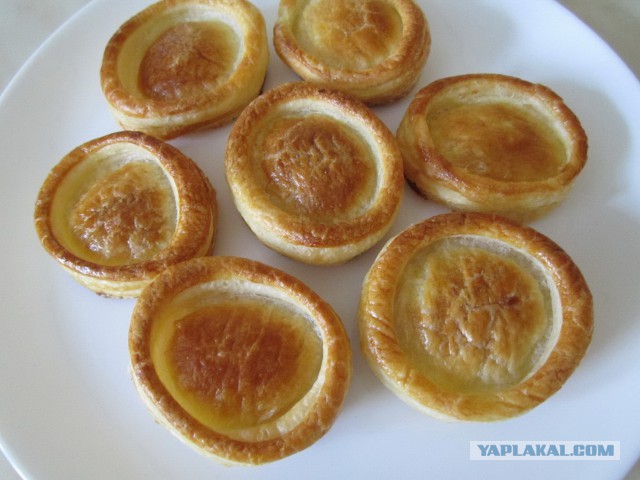 Фуршетный закусочный стол