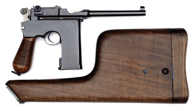 Parabellum и Walther P38 изнутри. Красивых фото в разрезе пост.