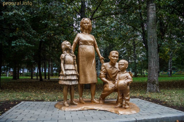 В Кисловодске установили «Ныряльщицу»