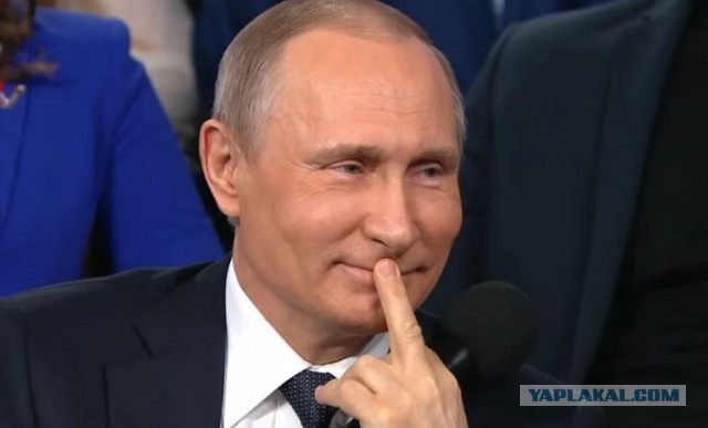 Очередь из скорых в Областную инфекционную больницу Липецка