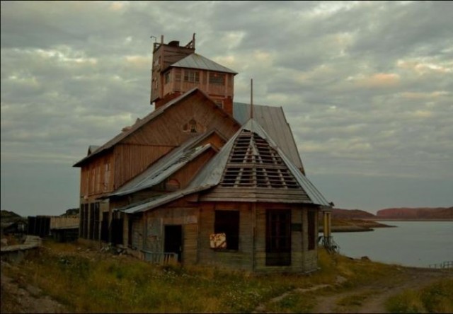 Поселок-призрак Дальние Зеленцы