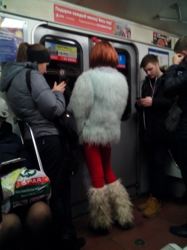 Модники из нашего метро в этот вторник