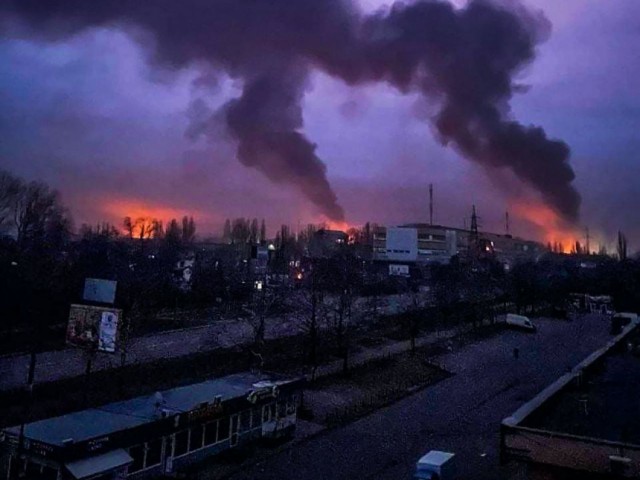 А из нашего окна вот такая красота...