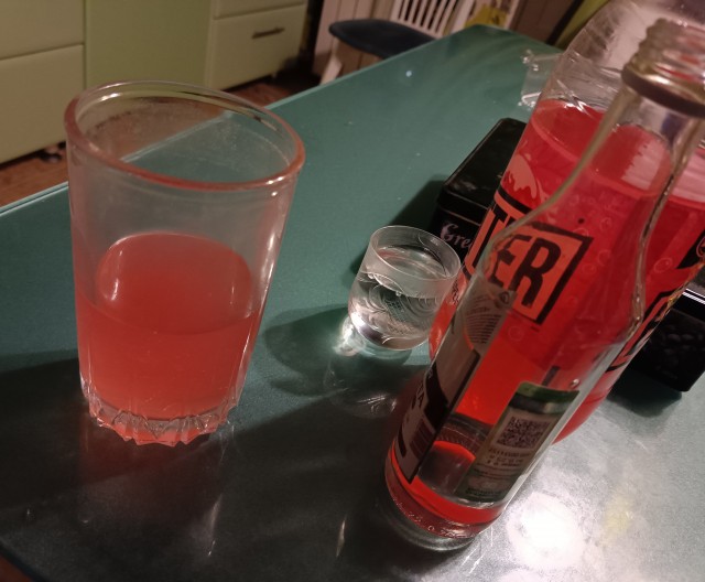 Страстные девочки-модницы