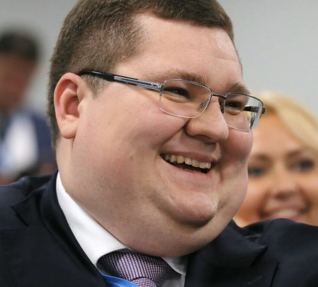 Ношение очков во время спаринга имеет свои плюсы и минусы