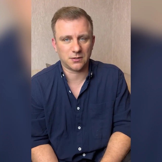 Бывший танцор Булановой пожаловался на травлю со стороны певицы