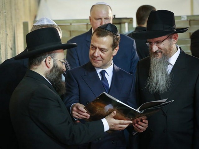 Дмитрий Анатольевич