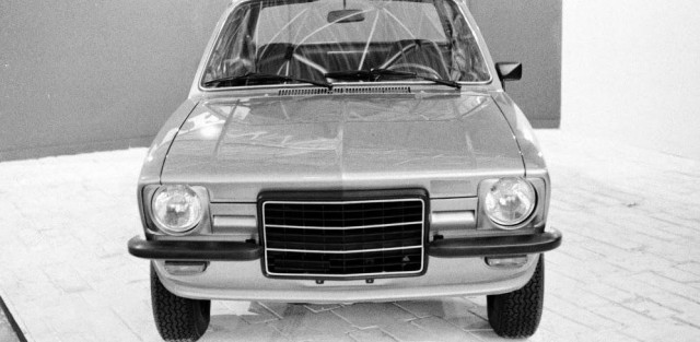 Игра на ЯПе: Угадай АВТО-9