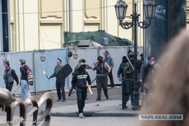 Боевики митингуют на месте сожжения людей в Одессе: «Здесь мы остановили Русскую весну»