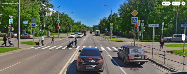 «Всем привет, я выжил и теперь хочу посмотреть в глаза тому человеку, кто меня сбил»