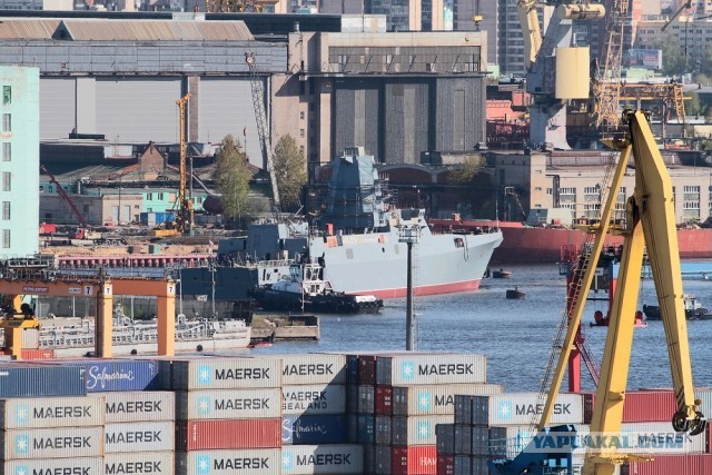 Церемония спуска на воду фрегата «Адмирал Головко» проекта 22350