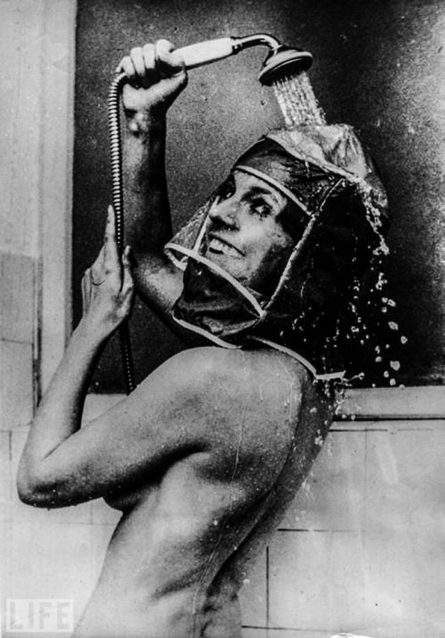 Лица, события, эпохи: редкие исторические фотографии, которые перенесут вас в другое время