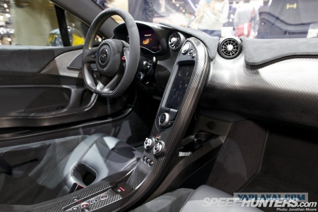 Обзор Женевского автосалона 2013