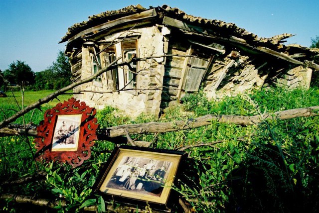 С чего начинается Родина. Юрий Хромушин.Фото.