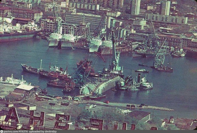 Катастрофа теплохода Тикси 22 марта, 1974 года, в Тихом океане, все погибли. Тайна крушения не раскрыта