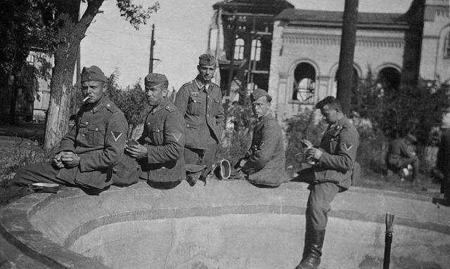 Брянск во время немецкой оккупации 1941-1943г Ч.2