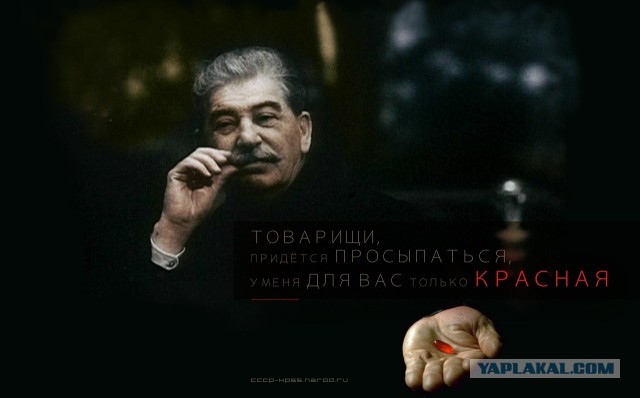 Стихийная забастовка дальнобойщика на Бауманской улице — прямо у здания Следственного комитета