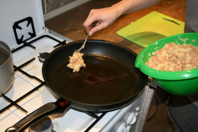 Куриные котлетки рубленные