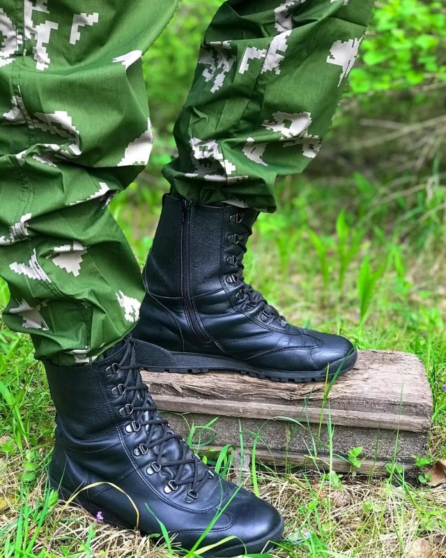 Пост рабочей обуви