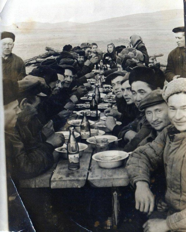 Просто старые фото - №LIV. Чёрно-белый мир